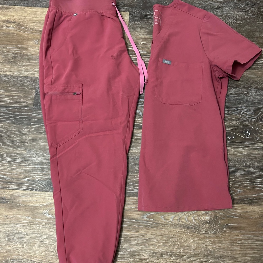 Figs BCA Quartz scrubs